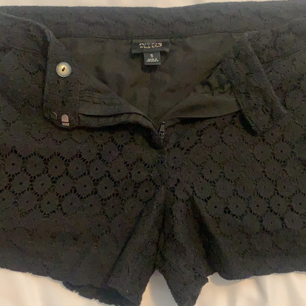 Designer Shorts, flower pattern, black